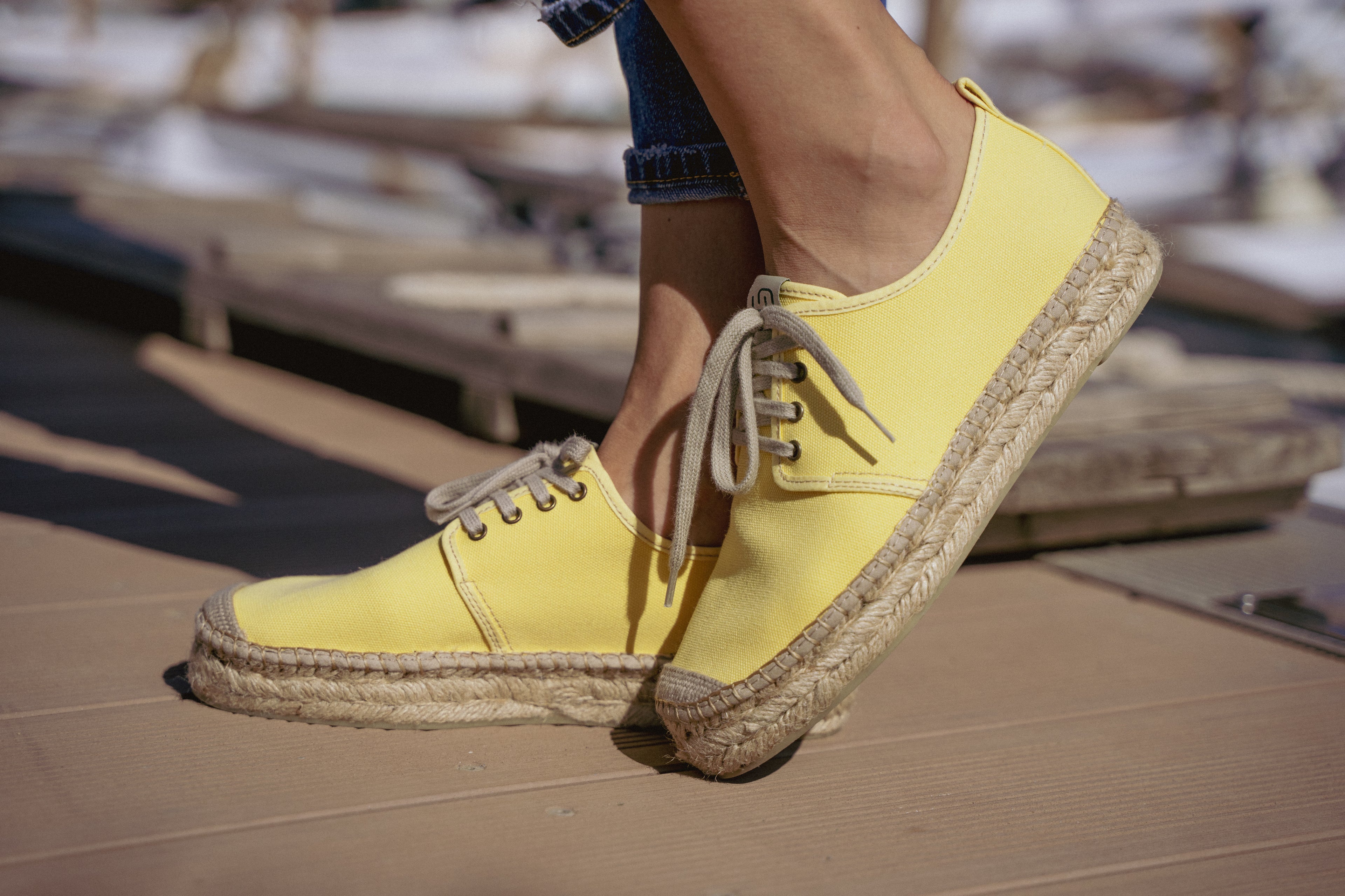 Women Sóller lace-up espadrilles - Yellow colour
