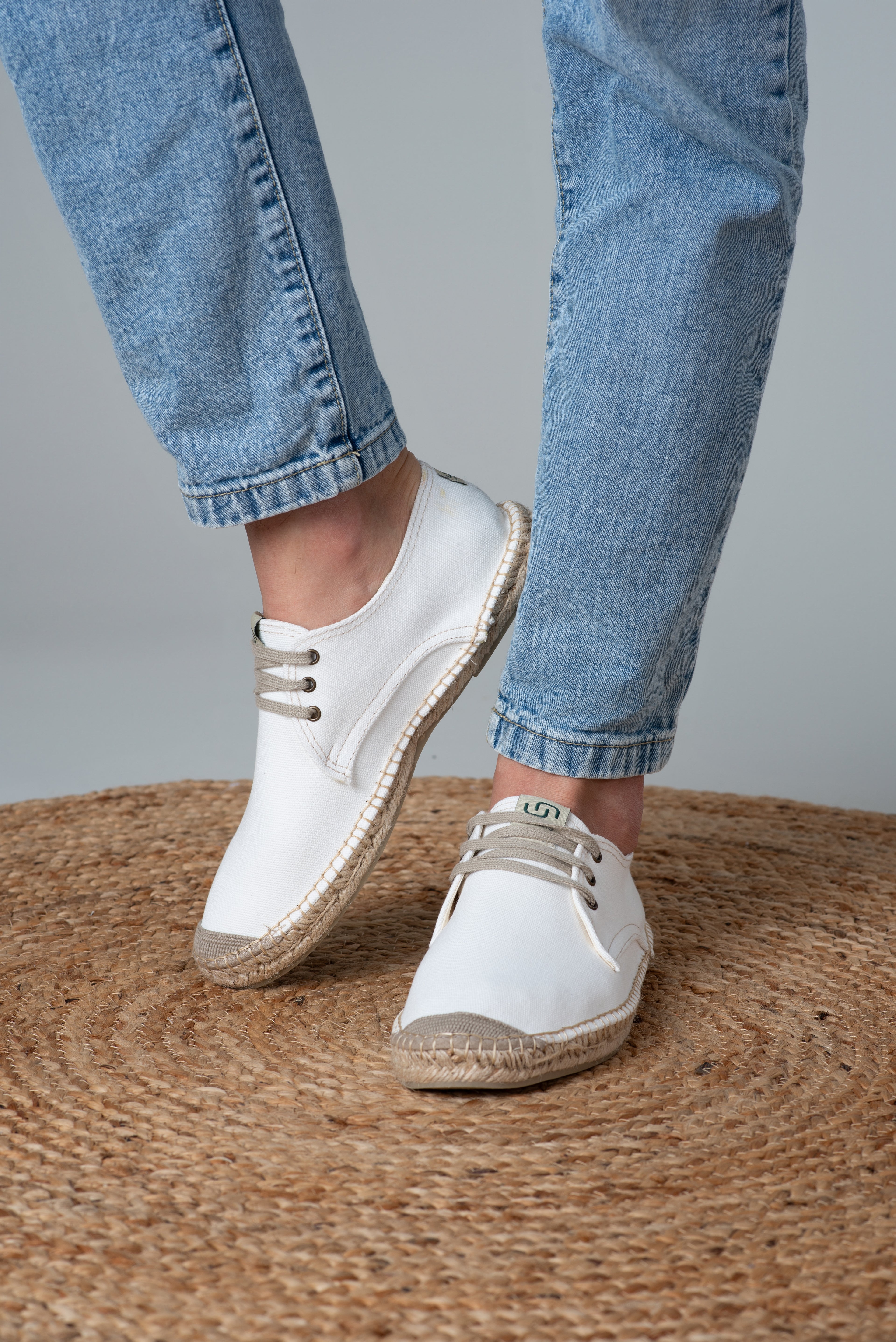 Eivissa lace-up men espadrilles - White colour