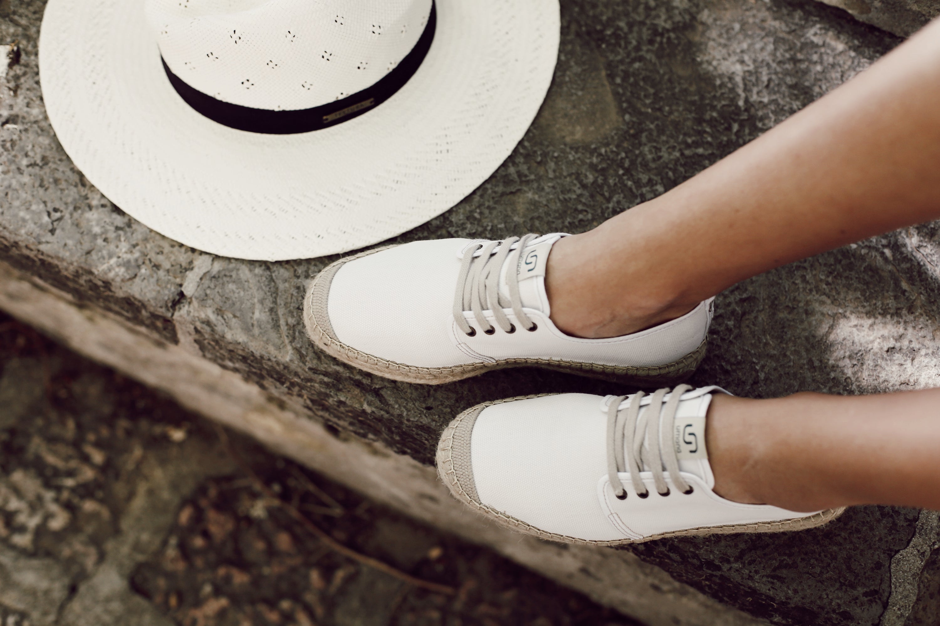 Women Sóller lace-up espadrilles - White colour